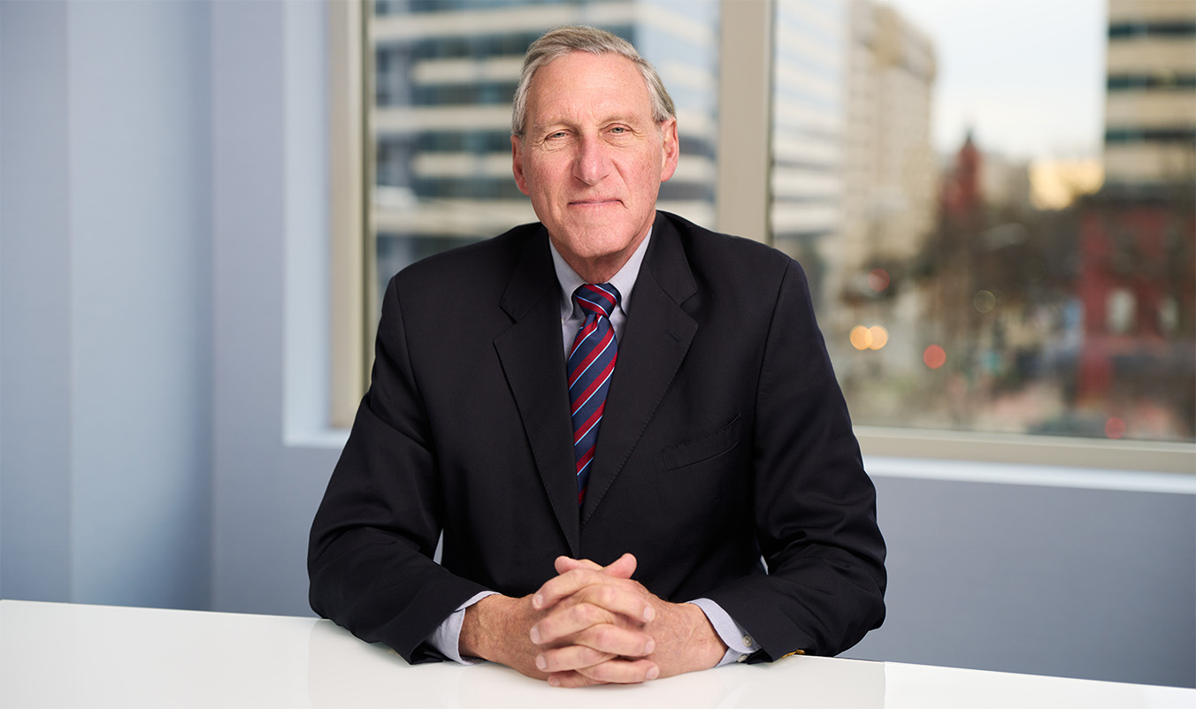 Andrew Berg headshot