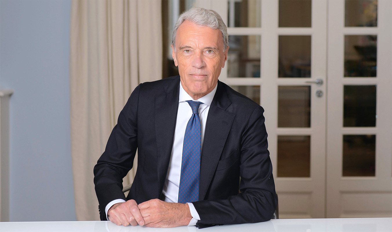 Nigel Hartridge headshot